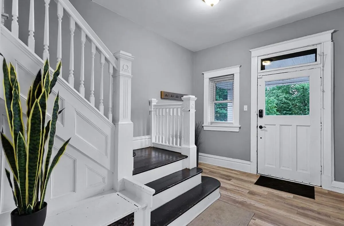 בית נופש סנט לואיס Spacious Modern 5Br Home Near Downtown St Louis